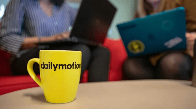 Как да включите или изключите субтитрите в DailyMotion