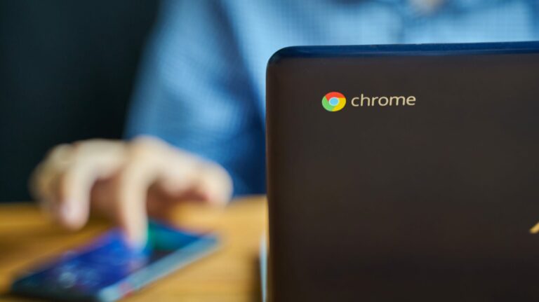 Как да промените местоположението си на Chromebook