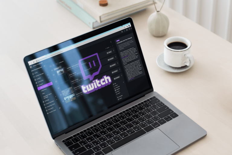 Как да изтеглите Twitch VOD видеоклипове на компютър или смартфон