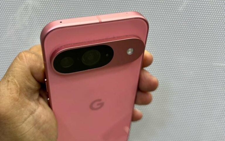 Google Pixel 9: просочившееся видео демонстрирует телефон в розовом цвете